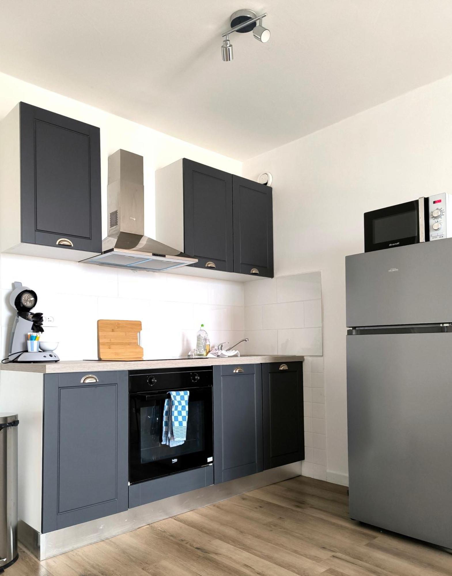Апартаменты Joli T2 Lumineux Avec Balcon Et Wifi - Proche Cv Экс-ан-Прованс Экстерьер фото